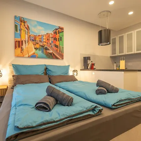 Apartman Sweethome - Kueche, Wifi, Naehe Gruenwalder Stadion München