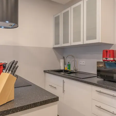Sweethome - Kueche, Wifi, Naehe Gruenwalder Stadion